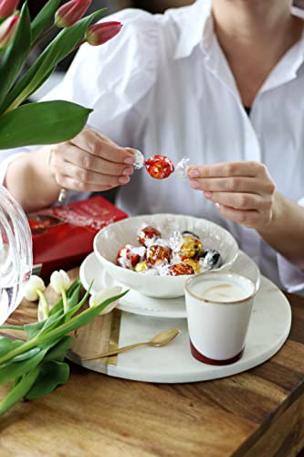 Lindt Lindor Milk Chocolate Truffles Bag - Approx 80 balls, 1 kg - Chocolate Truffles with a Smooth Melting Filling