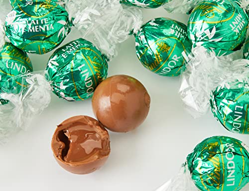 Lindt Lindor Milk Orange Chocolate Truffles Box Chocolate Balls with a Smooth Melting Filling